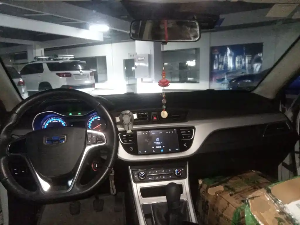 Geely Vision — миниатюра 10