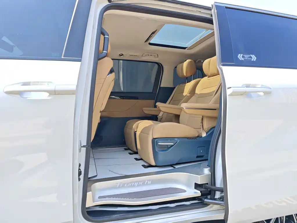 GAC Motor Trumpchi E8 — миниатюра 8