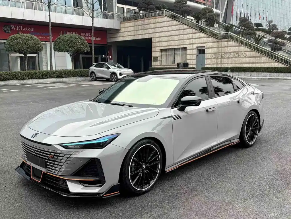 Changan UNI-V — миниатюра 3