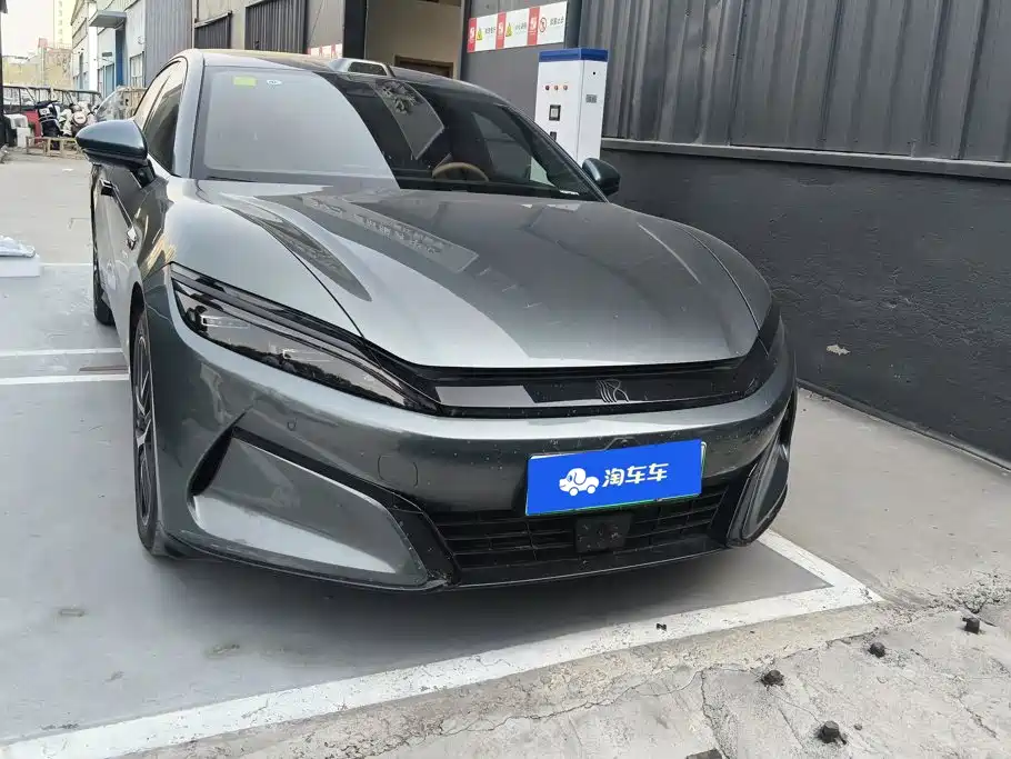 BYD Han L — миниатюра 2