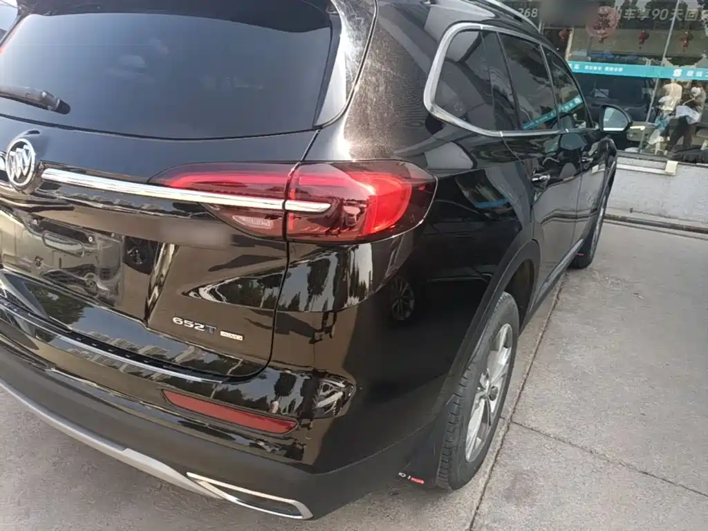 Buick Envision Plus — миниатюра 8