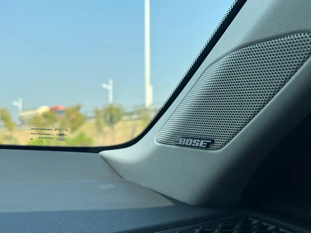 Honda Accord — миниатюра 9