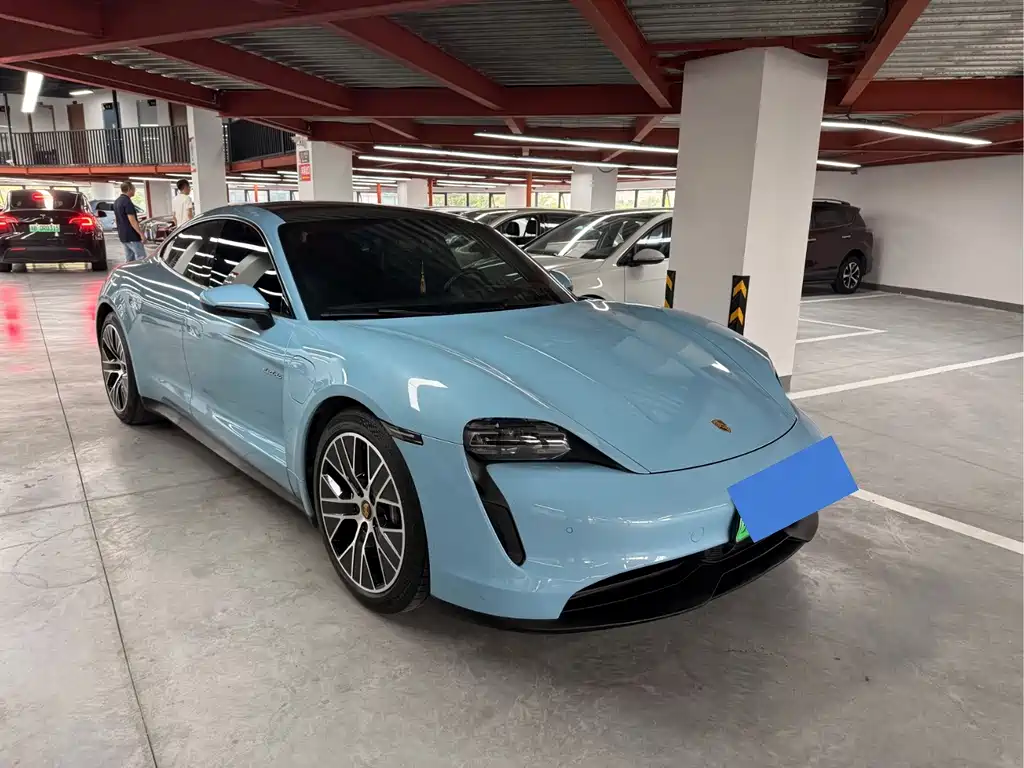 Porsche Taycan — миниатюра 3
