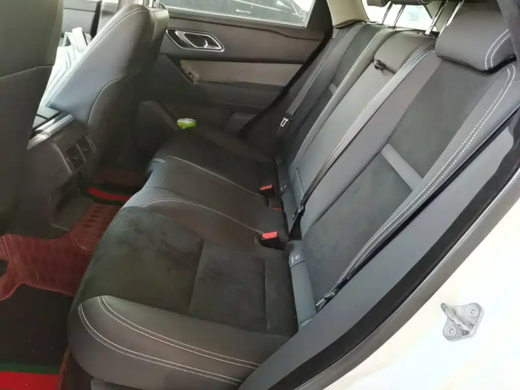 Land Rover Velar — миниатюра 17