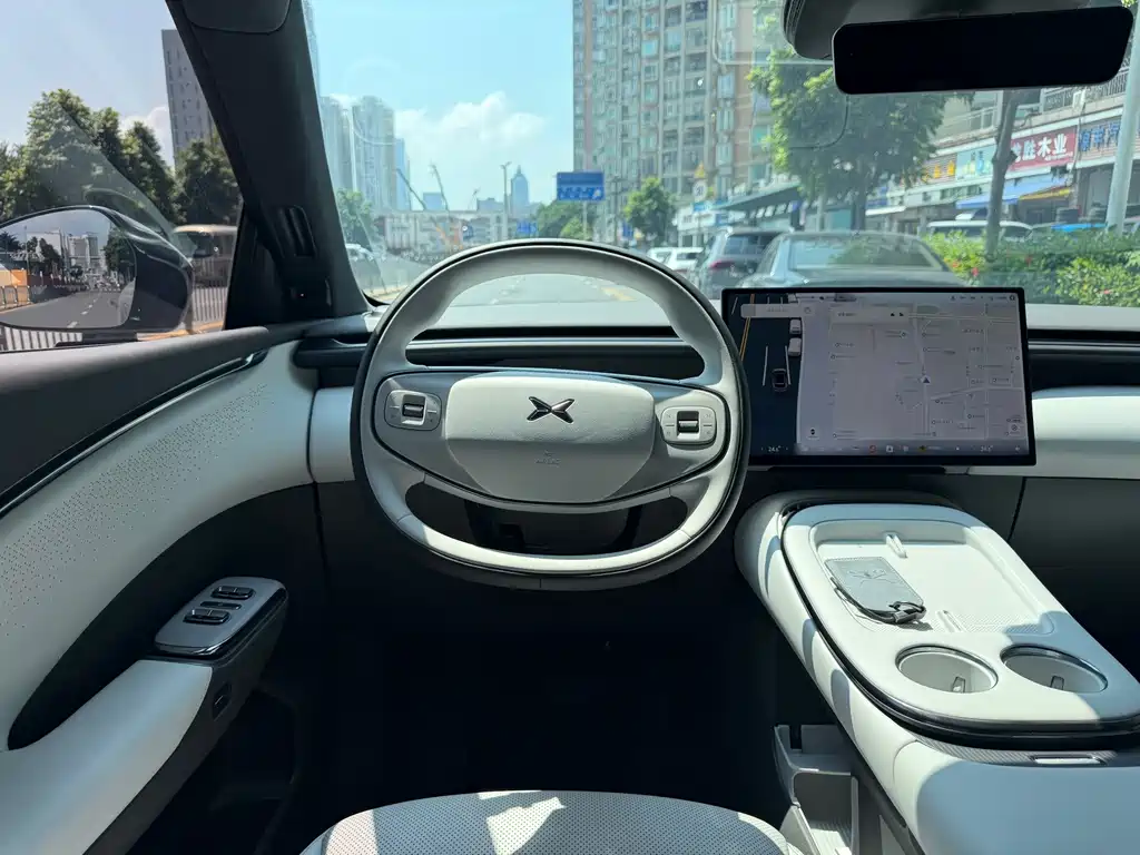 XPeng G7 — миниатюра 15