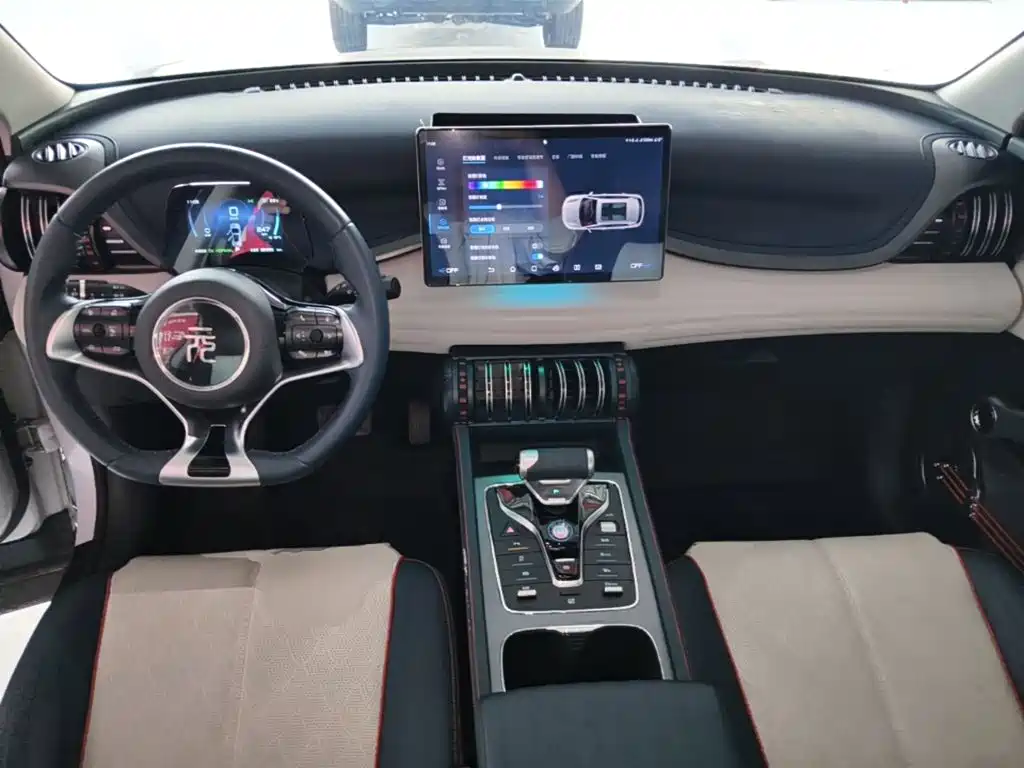 BYD Yuan Plus — миниатюра 10