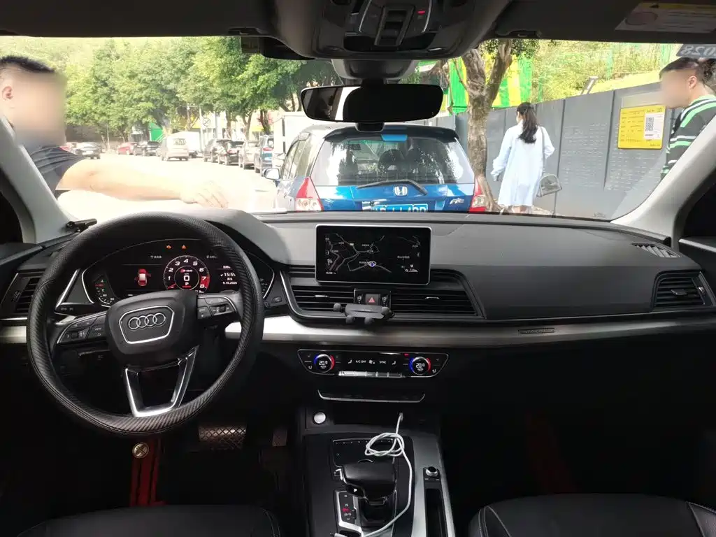 Audi Q5L — миниатюра 5