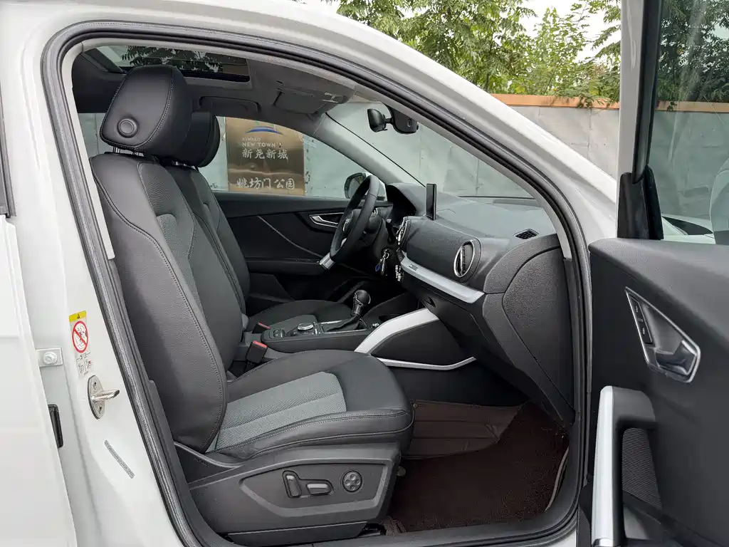 Audi Q2L — миниатюра 11