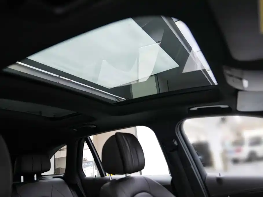Mercedes-Benz GLC — миниатюра 13