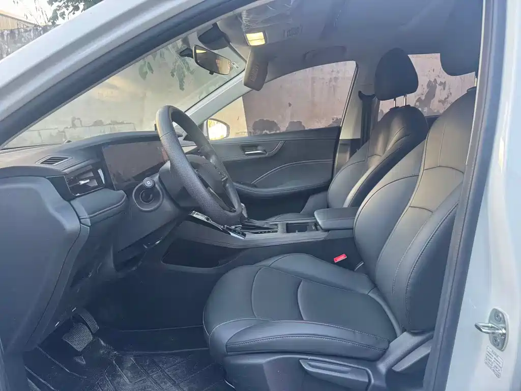 Roewe i5 — миниатюра 5