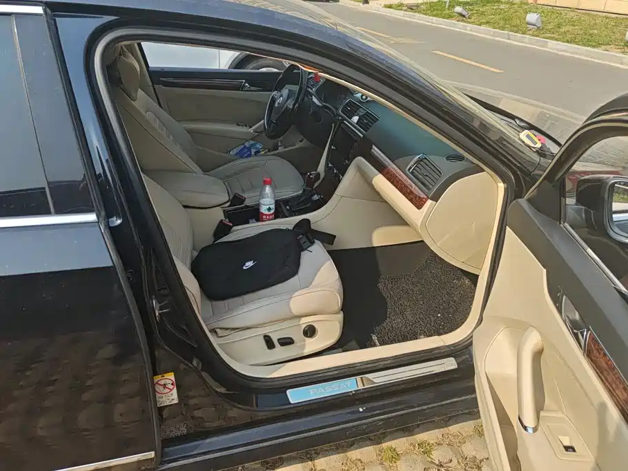 Volkswagen Passat — миниатюра 8