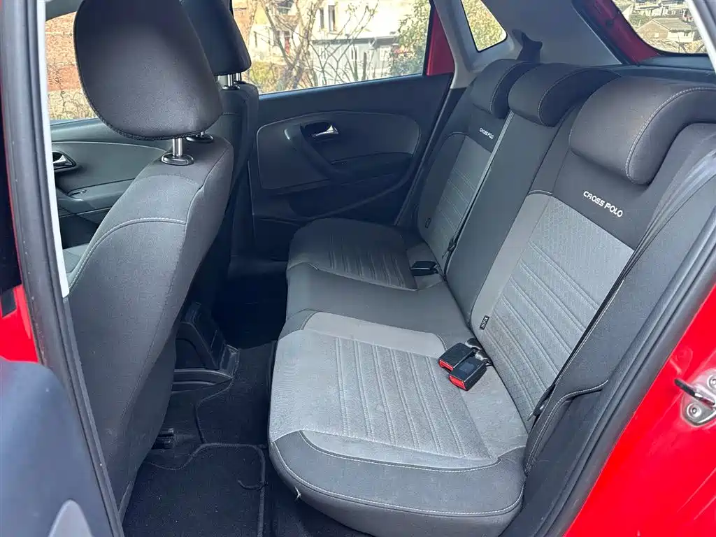Volkswagen Polo 1.6L Cross Polo Auto, фото 11