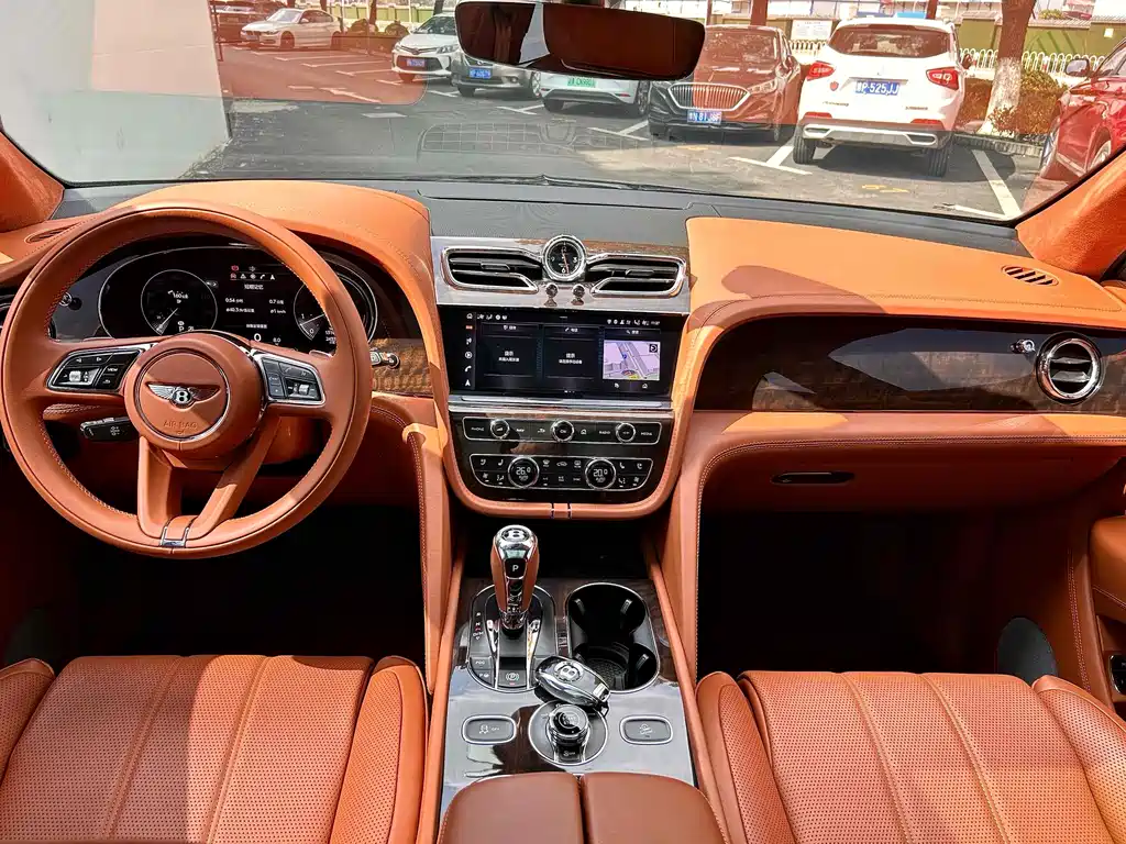 Bentley Bentayga 2021 4.0T V8