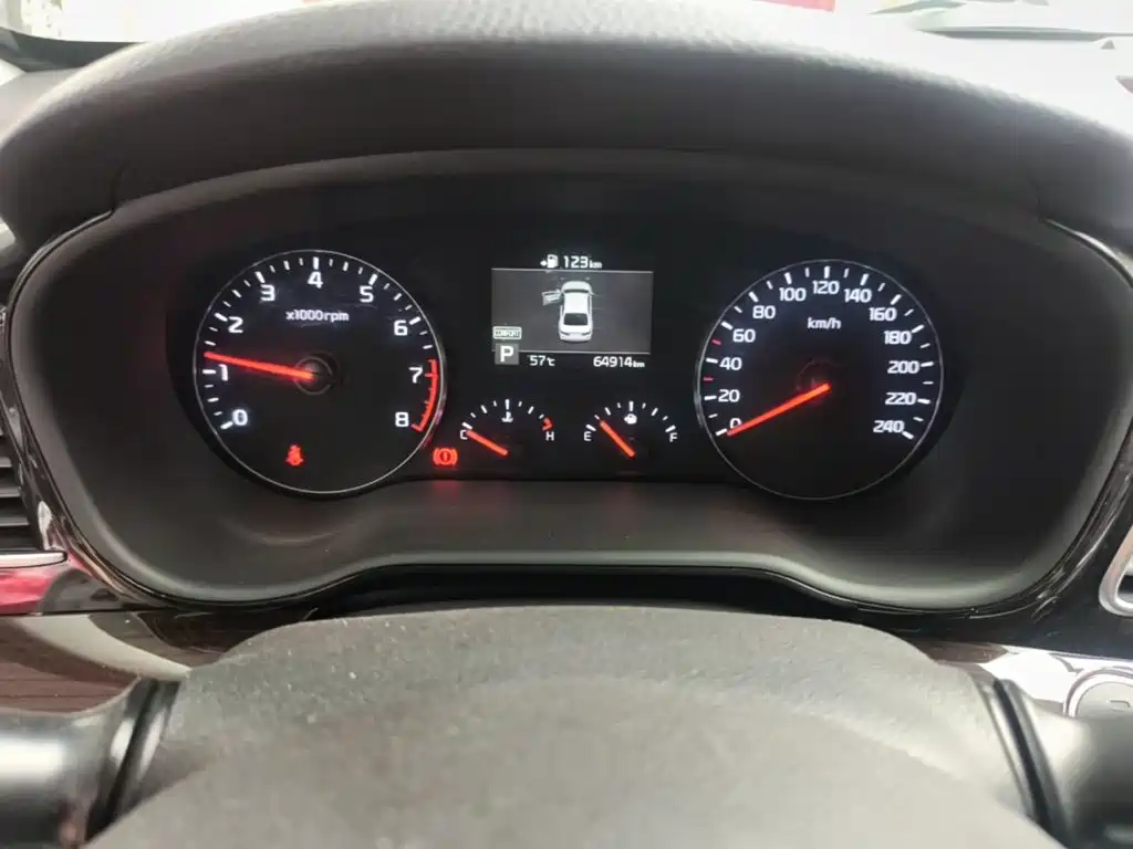 Kia K4 — миниатюра 12