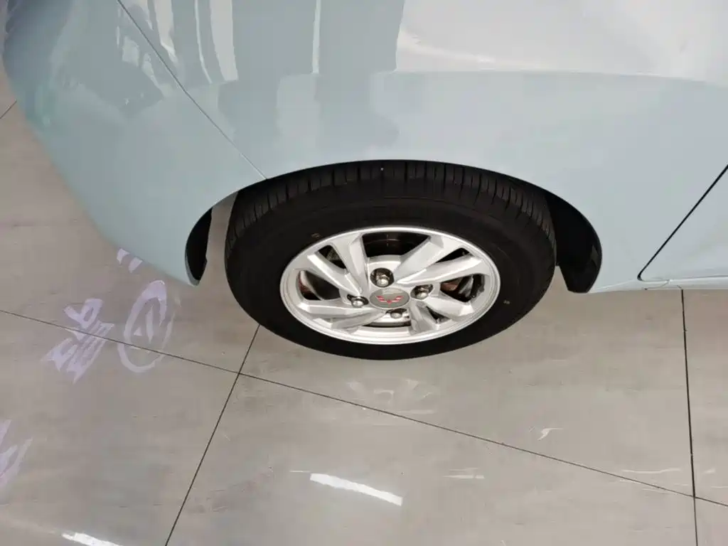 Wuling MINIEV — миниатюра 23