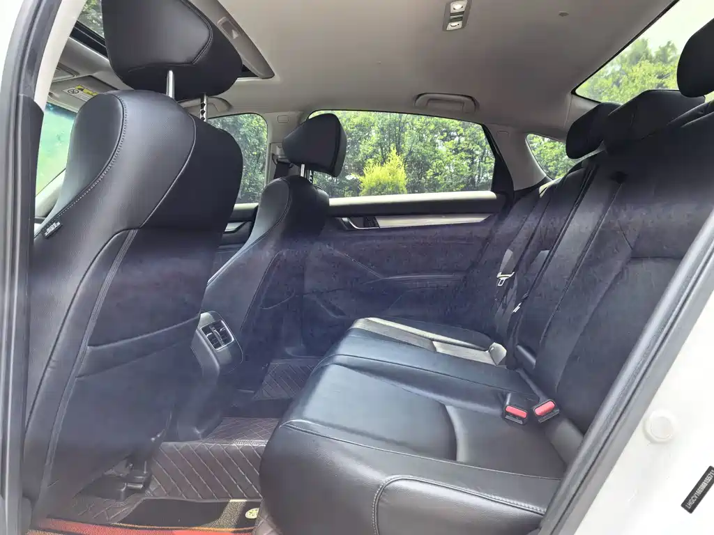 Honda Accord — миниатюра 14