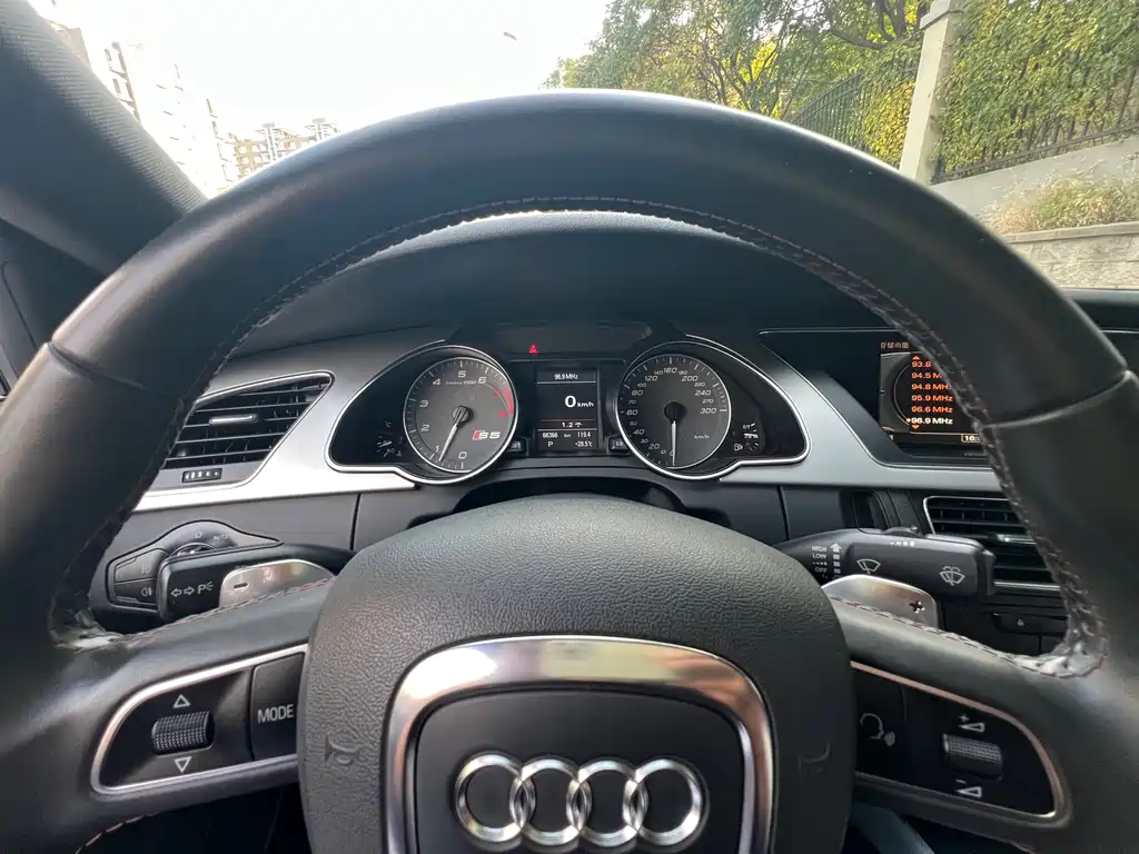Audi S5 — миниатюра 15