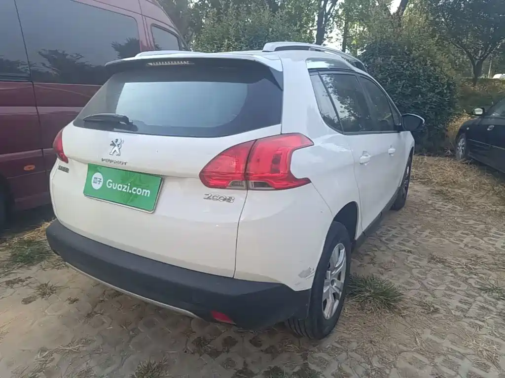 Peugeot 2008 — миниатюра 7