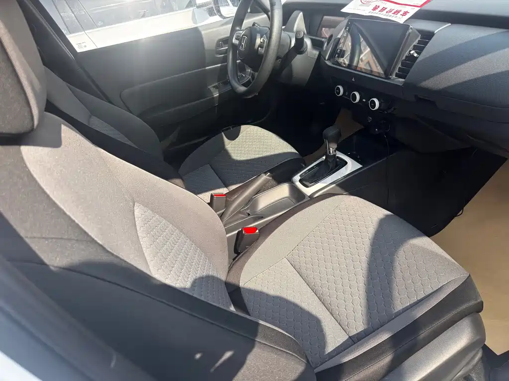 Honda Fit — миниатюра 9