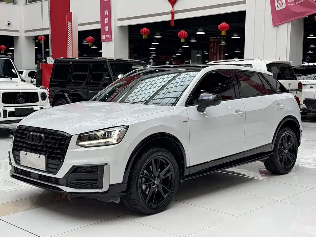 Audi Q2L 2021
