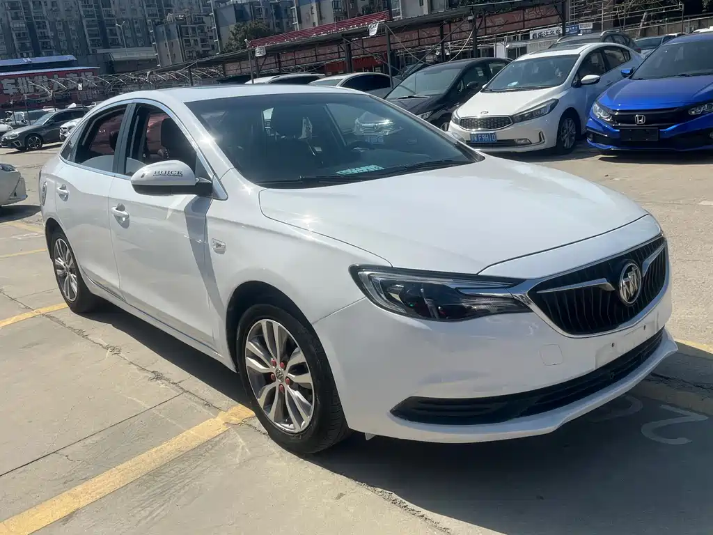 Buick Excelle — миниатюра 3
