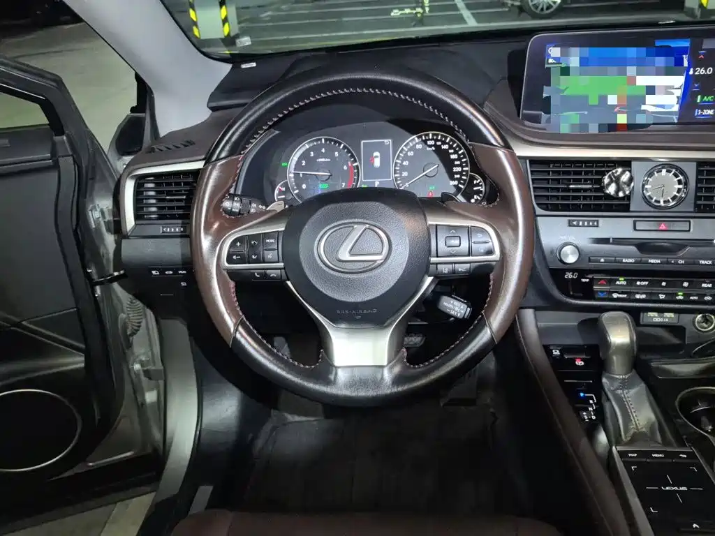 Lexus RX — миниатюра 3