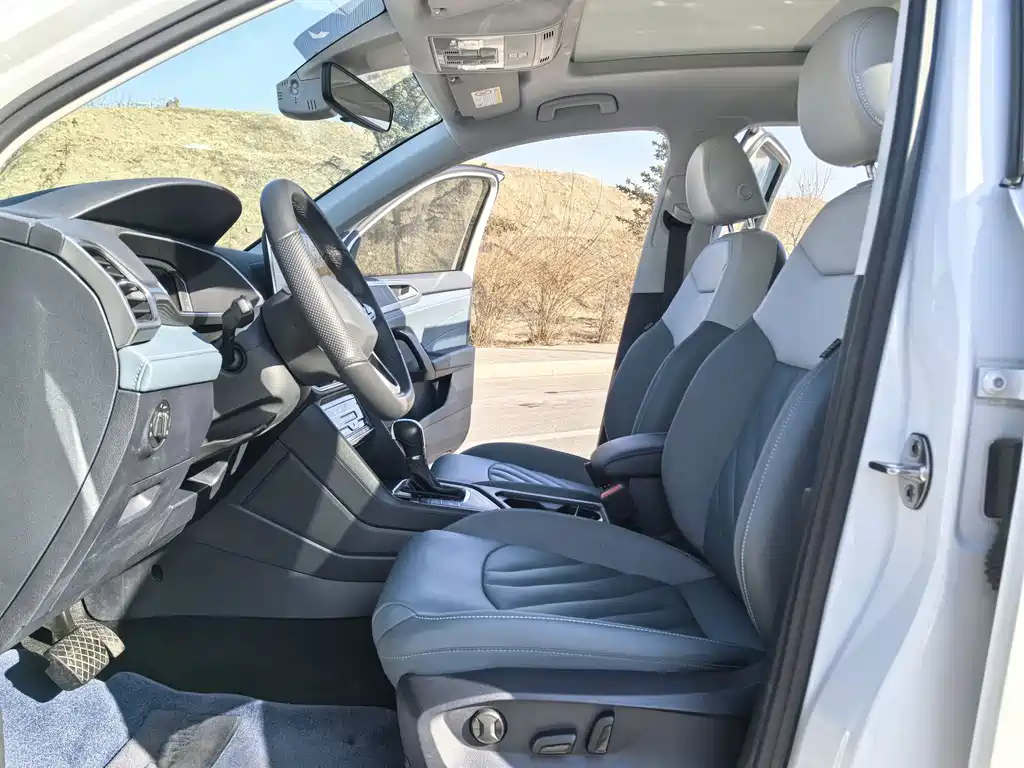 Volkswagen Tharu 2023 300TSI