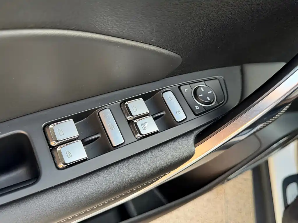 Geely Boyue — миниатюра 14
