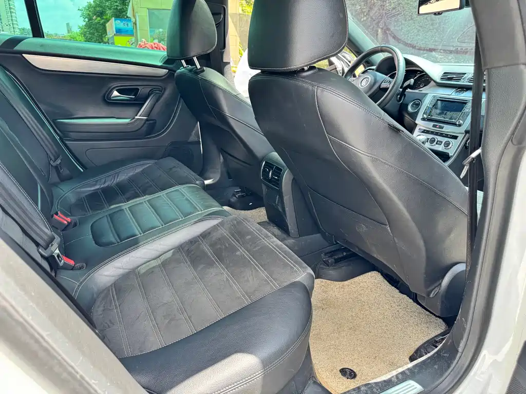 Volkswagen CC — миниатюра 11