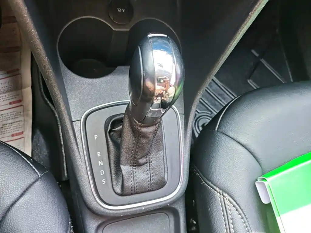 Volkswagen Polo — миниатюра 14
