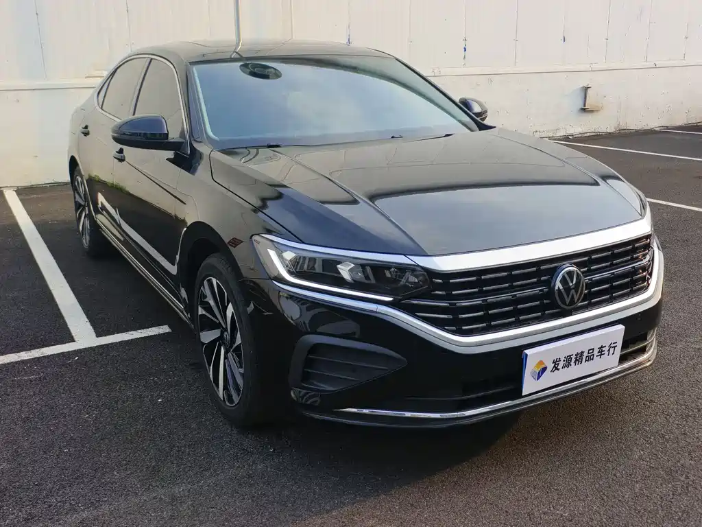 Volkswagen Passat 2026 330TSI Elite