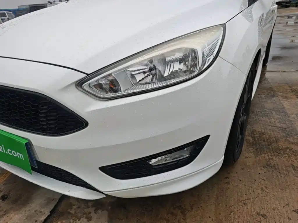 Ford Focus — миниатюра 24