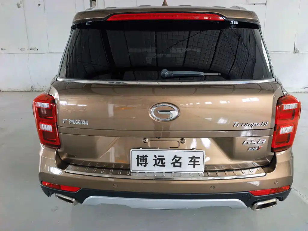 GAC GS8 2017 320T Luxury Smart Connect （ мест）