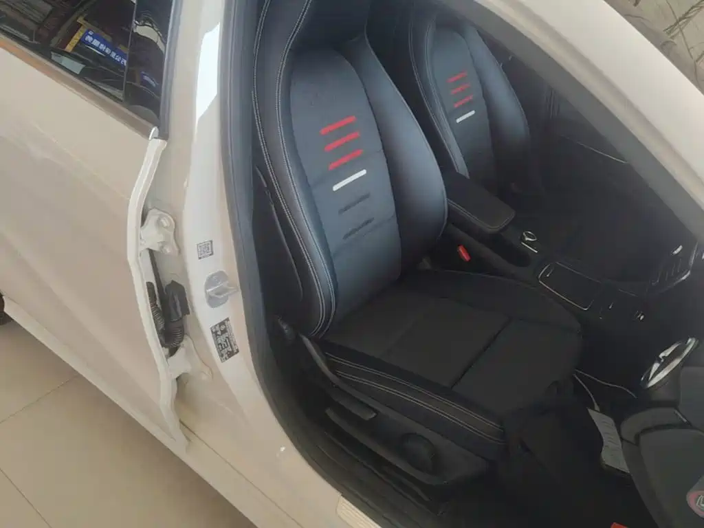 Mercedes-Benz A-Class (Import) — миниатюра 25