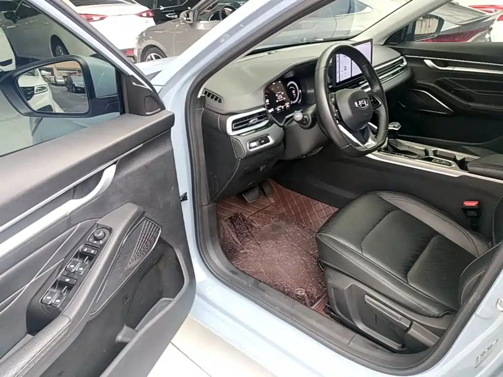 Geely Emgrand — миниатюра 16