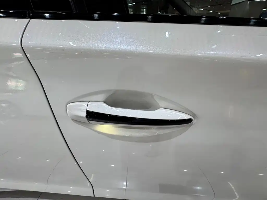 Infiniti Q50L — миниатюра 16