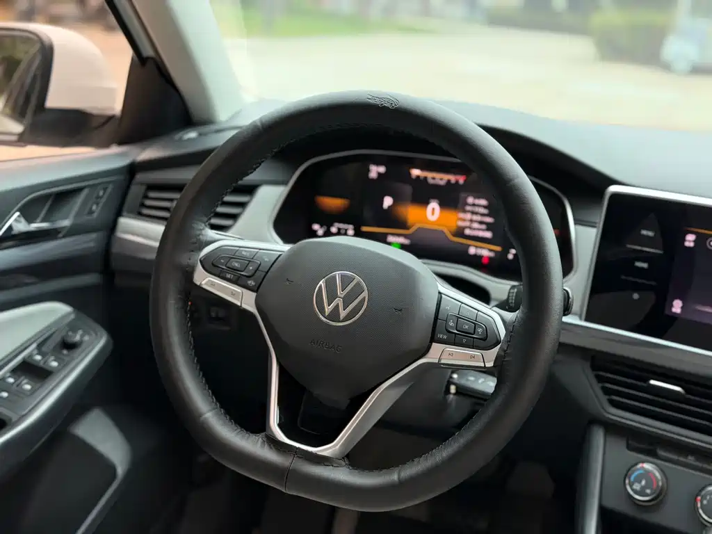 Volkswagen Bora — миниатюра 13