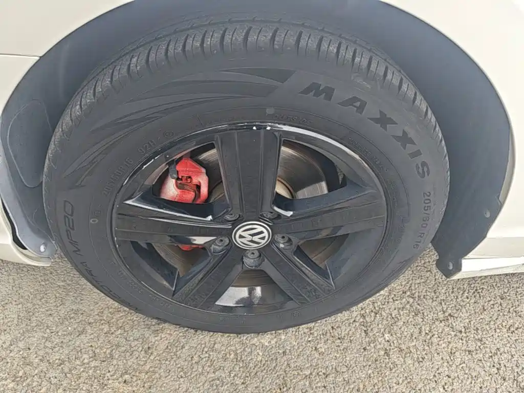 Volkswagen Lamando — миниатюра 23