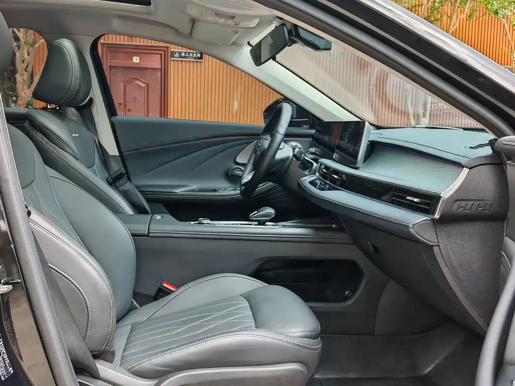 Chery Arrizo 8 — миниатюра 11