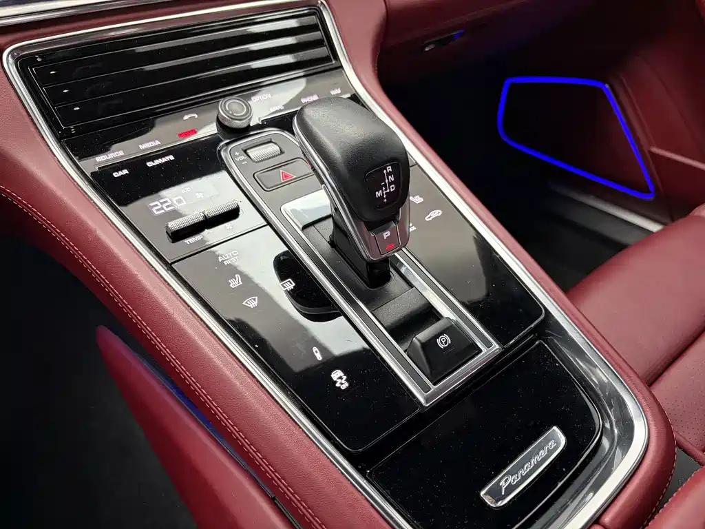 Porsche Panamera — миниатюра 12