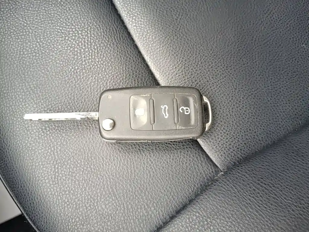 Volkswagen Lavida — миниатюра 9