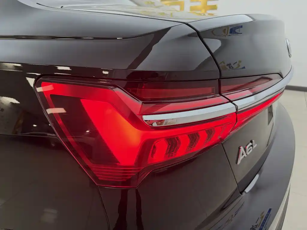 Audi A6L — миниатюра 11