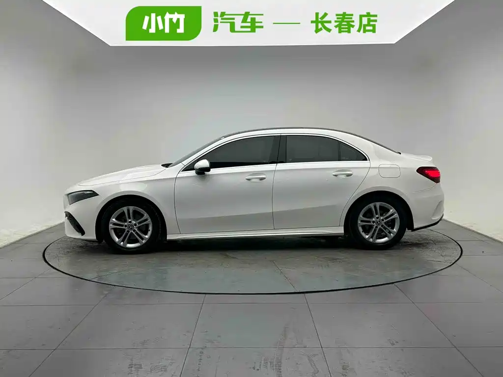 Mercedes-Benz A-Class — миниатюра 3