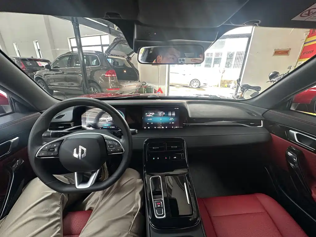 Leapmotor Leapmotor S01 — миниатюра 11