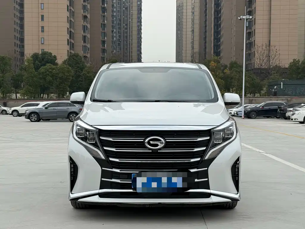 GAC TRUMPCHI M8