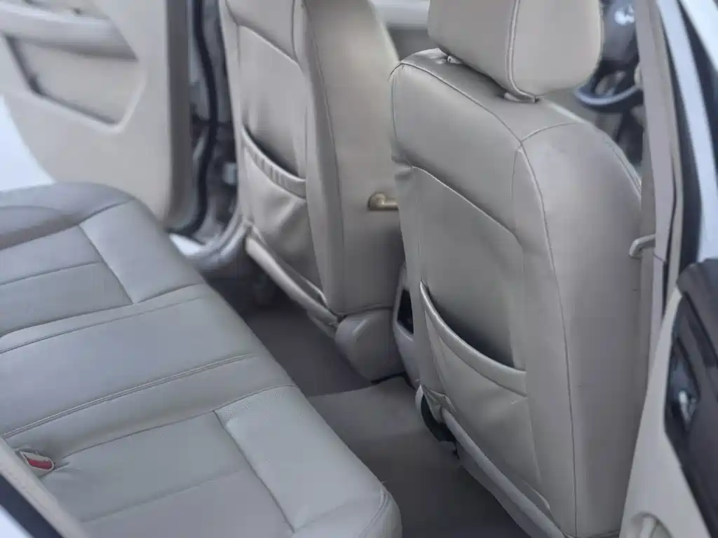 Geely GC7 — миниатюра 12