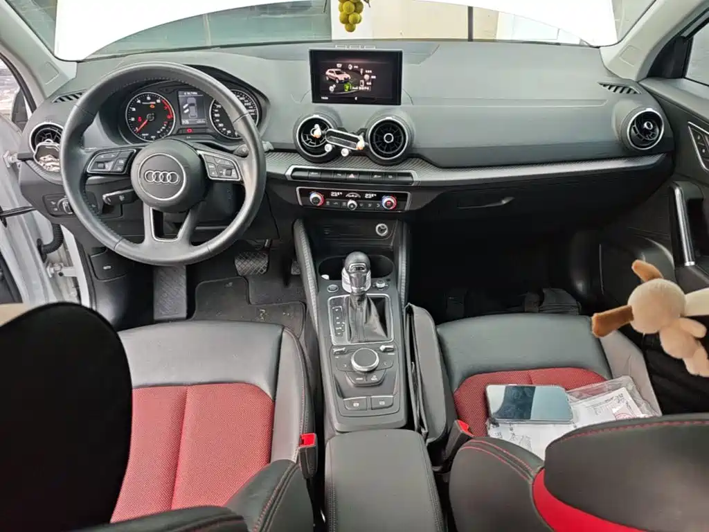 Audi Q3 — миниатюра 10