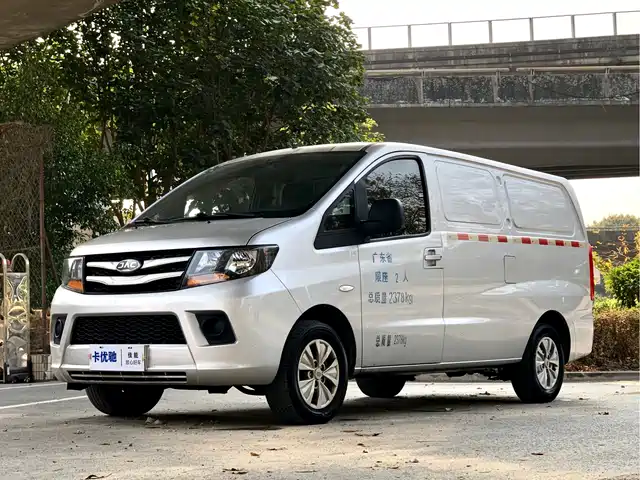 JAC Motors RUIFENG M3