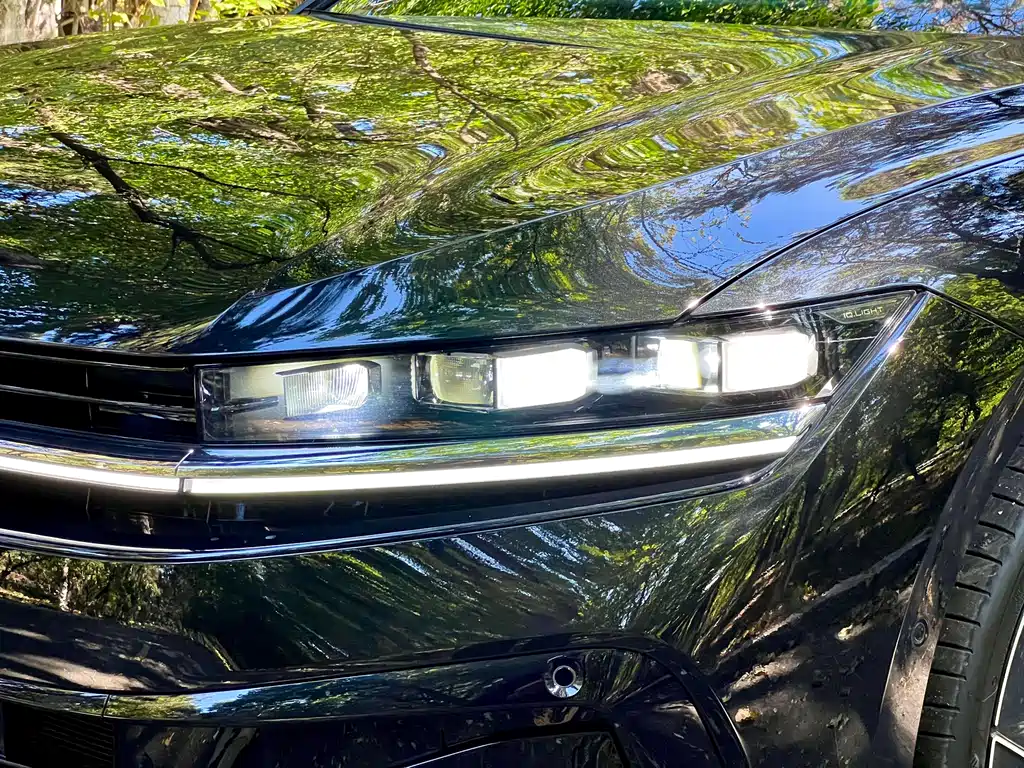 Volkswagen Magotan — миниатюра 7