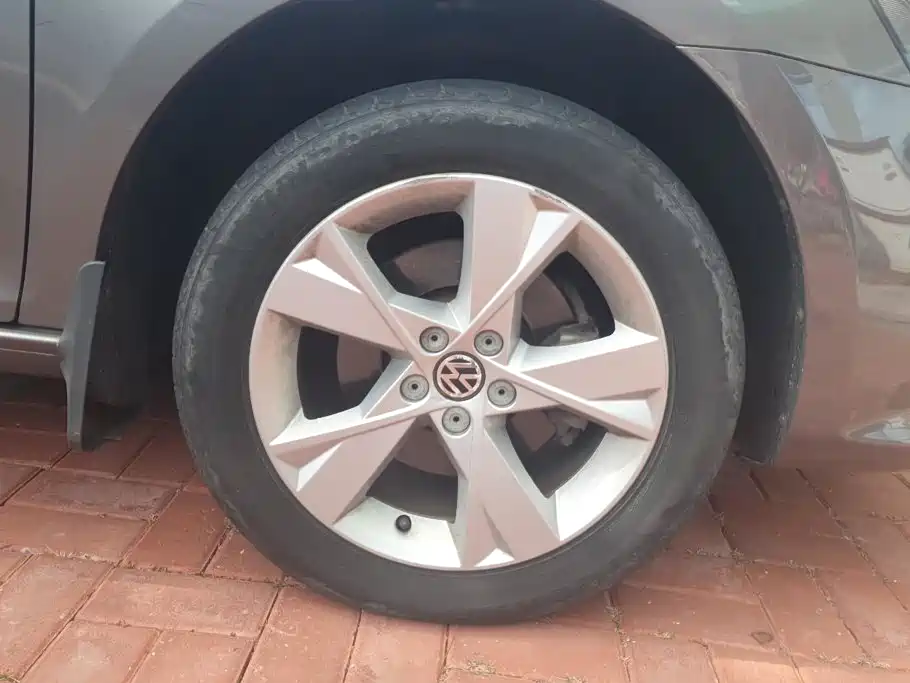 Volkswagen Bora — миниатюра 6
